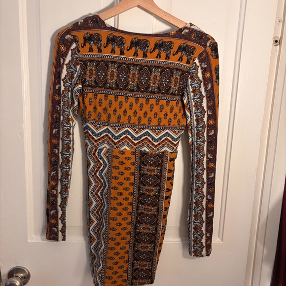 Forever 21 Boho Elephant Print Mini Dress - Long Sleeve - Size S - Picture 2 of 3
